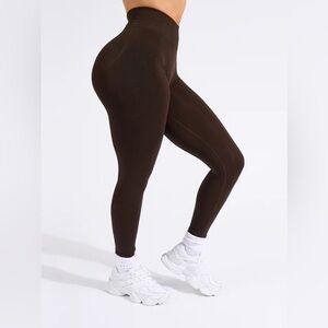Like New Sz M Collagen Legging, Cold Brew